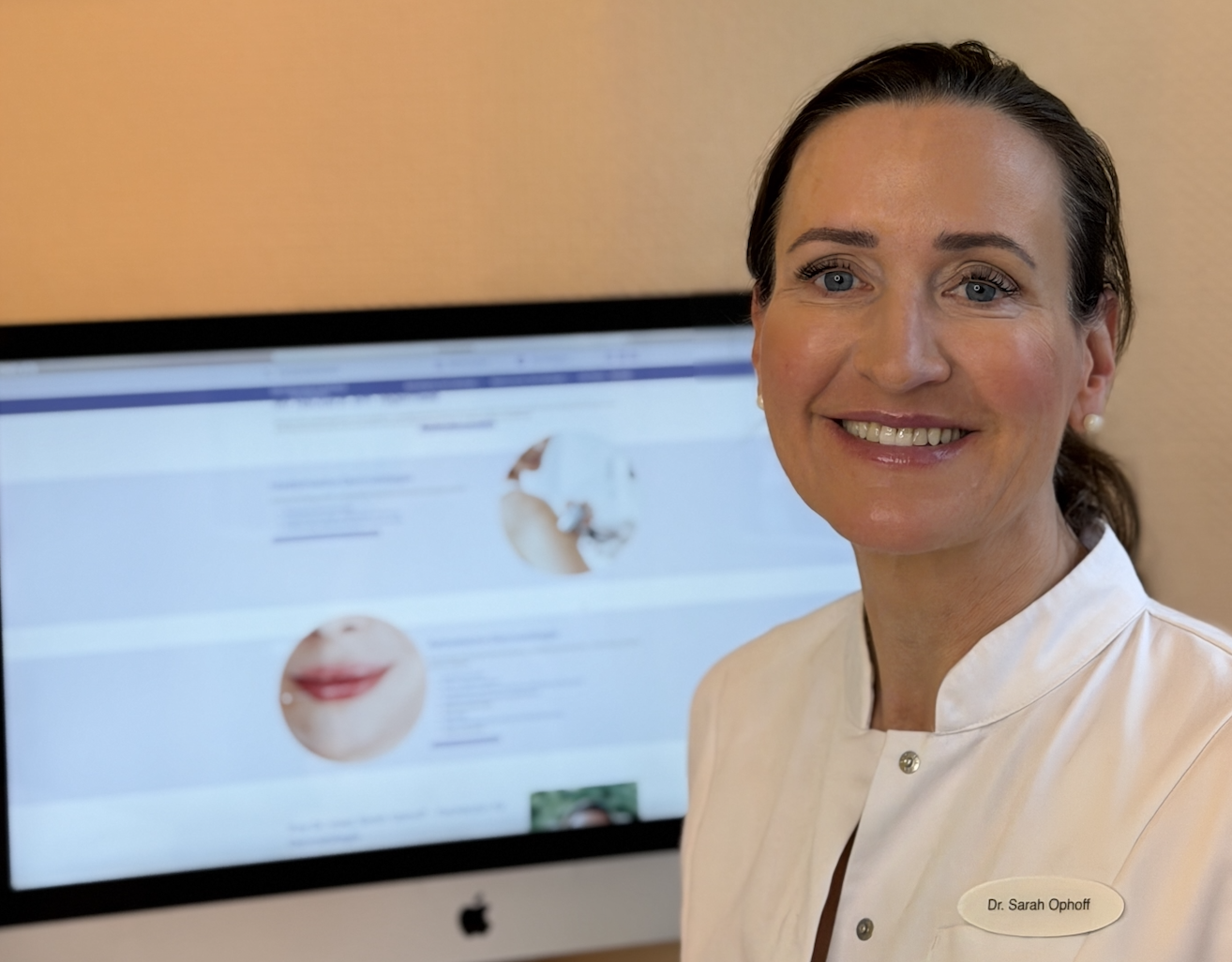 Moderne Dermatologie setzt heute auf Verfahren, die die Haut nicht nur oberflächlich verändern, sondern ihre Struktur nachhaltig verbessern. Dr med Sarah Ophoff